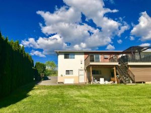 Updated townhouse with in law suite in Glenmore $2200