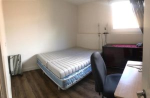 1 Bedroom available to rent, Shared Bathroom. $525, Sept 1.