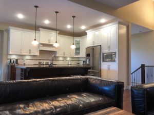 Executive 3 bed, 2 bath upper home in West Harbour Estates, $3500, Sept 1