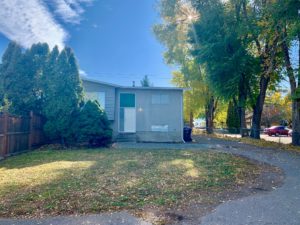 5 bed 2 bath duplex in Rutland, $2100, avail. Now!