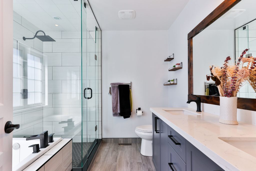 Modern Bathrooms - min